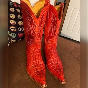 Los Altos boots, western wear.